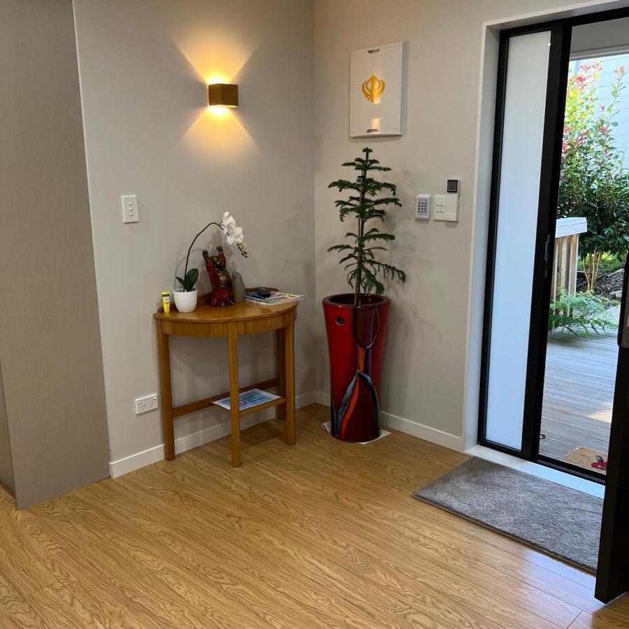 Beautiful 2 Bedroom Home Auckland Exterior photo